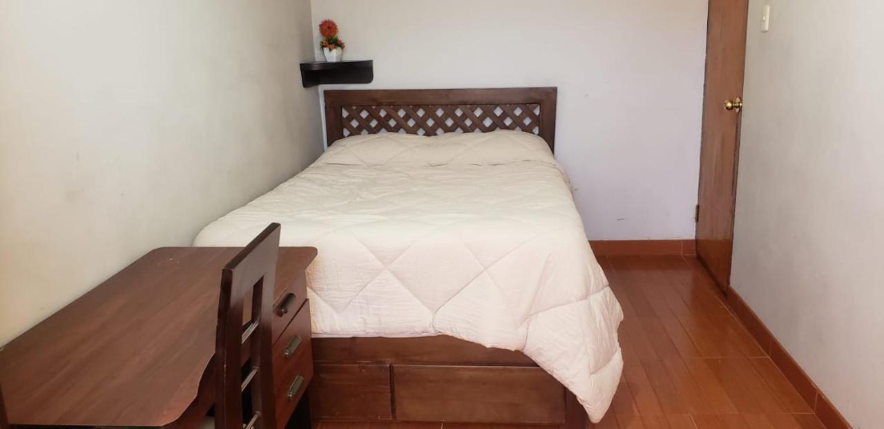 A Un Minuto Del Aeropuerto Sientase Como En Casa Cusco Exteriör bild